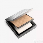 BURBERRY 巴宝莉 丝柔珠光亮彩粉饼 新低£19.5（需用码）