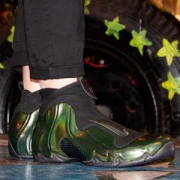 1日0点、历史低价：NIKE耐克AirFlightposite男子运动鞋
