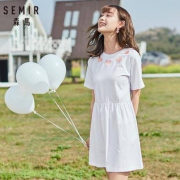 Semir森马 女士刺绣小清新连衣裙