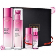 L'OREAL PARIS 巴黎欧莱雅 清润葡萄籽套装(膜力水130ml 乳液110ml 乳液50ml 膜力水65ml) 233元包邮