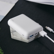 25日0点：京东京造 J13P 移动电源 馒头款快充 10000mAh 59元（需预约）