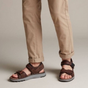限UK9码，Clarks 其乐 Un Trek Part 男士时尚运动凉鞋 Prime会员免费直邮含税
