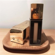 解禁直邮！YSL 方管哑光羽毛粉底液 B10色