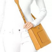 MICHAEL Michael Kors Gloria 女士真皮宽肩带单肩包 Prime会员免费直邮含税