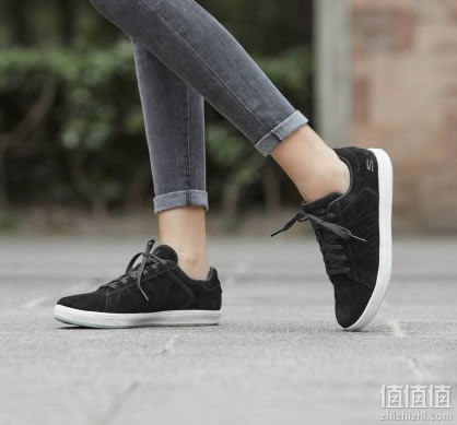 斯凯奇鞋品特卖