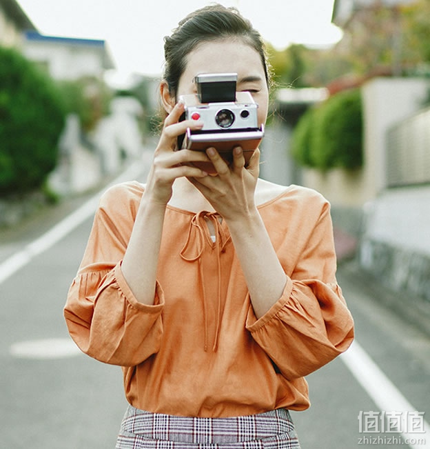 茵曼女装大牌日