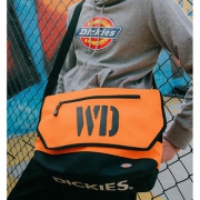 Dickies 单肩斜跨包 181G90EC11 立减90，到手只需269