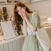 韩都衣舍 网纱印花蛋糕裙连衣裙 EK9095 四色可选