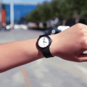 Casio/卡西欧胶带指针学生手表 经典热销只要129