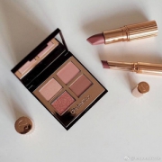 Charlotte Tilbury 四色眼影盘 5.2g
