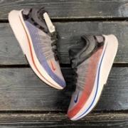 19夏款，Nike 耐克 Zoom Fly SP SHM 中性跑步鞋