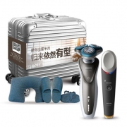 PHILIPS 飞利浦 电动剃须刀S7720+眼部能量仪MS3020+银色拉杆箱+旅行套装 1549元包邮（满减优惠）