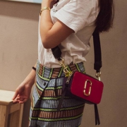 超多明星同款 Marc Jacobs Snapshot 女士小号相机包 3色