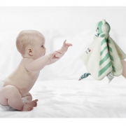 16日0点、618预告：BabyCare 婴儿萌趣动物安抚巾 39.33元（买3免1）