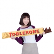 TOBLERONE 瑞士三角 巨型牛奶巧克力 含蜂蜜及巴旦木糖 4500g  *2件 968.5元包邮（双重优惠）