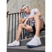 9日0点：LI-NING 李宁 ARHP117 男款全掌气垫跑鞋 250元（前一小时）