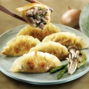 限地区：必品阁鲜菜猪肉王饺子490g*17件