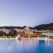 三亚亚龙湾凯莱仙人掌酒店1-3晚+双早+旅拍（享延迟退房） 605元起/2晚