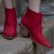 降￥140，Sam Edelman 女士Winona反绒皮粗跟短靴 F1149L