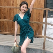 贝迪斯 BDS19075 女子连衣裙式游泳衣  券后78元