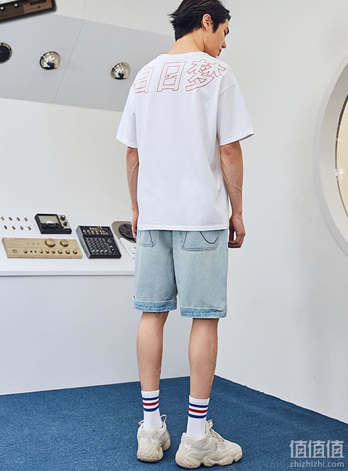 韩都衣舍男士牛仔短裤