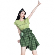 小个子也能完美驾驭！牛油果绿套装