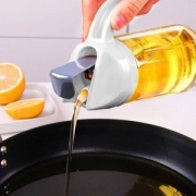 乐博乐博 防漏油自动开合玻璃油壶 630ML