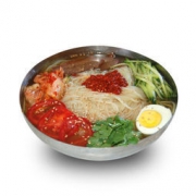 朝鲜族大冷面 真空袋装250g*3 延吉特色汤料 13.99元包邮（需用券）