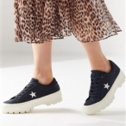 Converse One Star松糕休闲鞋
