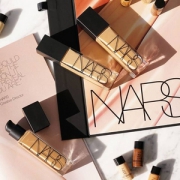 解禁直邮！NARS 亮采持久粉底液 30ml