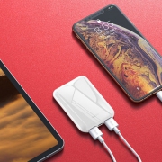 TOVAO·ON D6 移动电源 90x64x12mm 5000mAh 多款可选 14元包邮（双重优惠）
