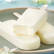 好利来 轻乳冰淇淋 8口味全家福组合 10支 不加1滴水 90元包邮