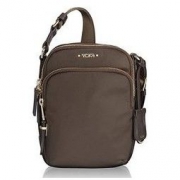 全球PrimeDay：Tumi Voyageur Ruma 斜挎包 572.01+52.05元含税直邮约624元