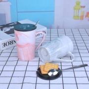 移动专享：华达泰陶瓷 简约马克杯 带盖带勺 400ml 多款可选