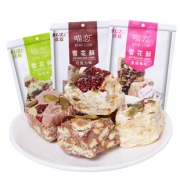 拍二发三！网红零食蔓越莓味雪花酥