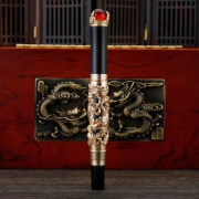 金豪 龙王戏珠 浮雕钢笔 0.5mm 69元包邮（需用券）