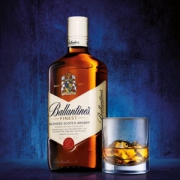 Ballantine's 百龄坛 特醇苏格兰威士忌 500ml