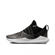 Under Armour Curry 5 黑白 到手价689