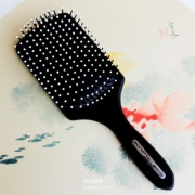 小S推荐，Paul Mitchell 宝美奇 427 气囊按摩梳 £10.46（需用码）