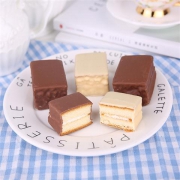 ￥24.9 真巧 巧克力涂层夹心蛋糕1kg