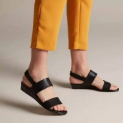 2019年新款，Clarks  其乐 Sense Lily 低跟一字带凉鞋