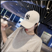 4.9高评分~潮牌大NY男女棒球帽子 券后￥19.9