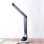 Midea 美的 简致 可充电式LED护眼台灯 4.5W 59元包邮（需用券）