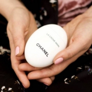 CHANEL 香奈儿 LA CRÈME MAIN 鹅卵石护手霜50ml €47.2