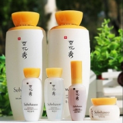 Sulwhasoo 雪花秀 滋盈水乳套盒 （滋盈水125ml+滋盈乳125ml+4中样）