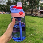 儿童夏季便携式防摔水壶吸管杯