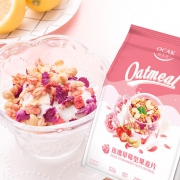 欧扎克玫瑰草莓坚果麦片即食早餐成人水果坚果燕麦  券后39.8元