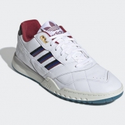 22日0点：Adidas 三叶草 A.R. TRAINER EE5397 男女经典运动鞋 +凑单品 184元包邮（需用券，鞋合155元）