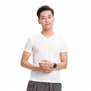 MINISO 名创优品 男女V领短袖T恤 15.9元包邮（需用券）