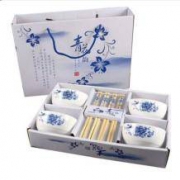 9点京东白菜精选：强光手电筒、纤维毛巾、红嘎啦苹果、全燕麦谷物苏打饼干、伸缩三合一数据线等